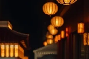 双生证言中审讯室双人镜面构图